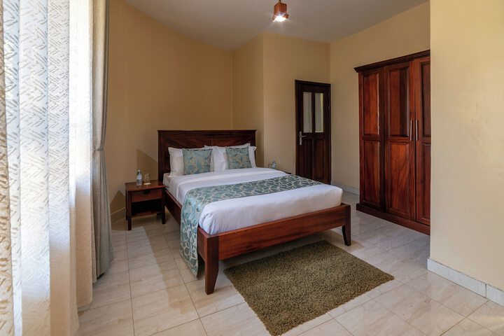 Room 25 of 112
