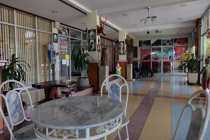 Hotel Interior 5 of 108