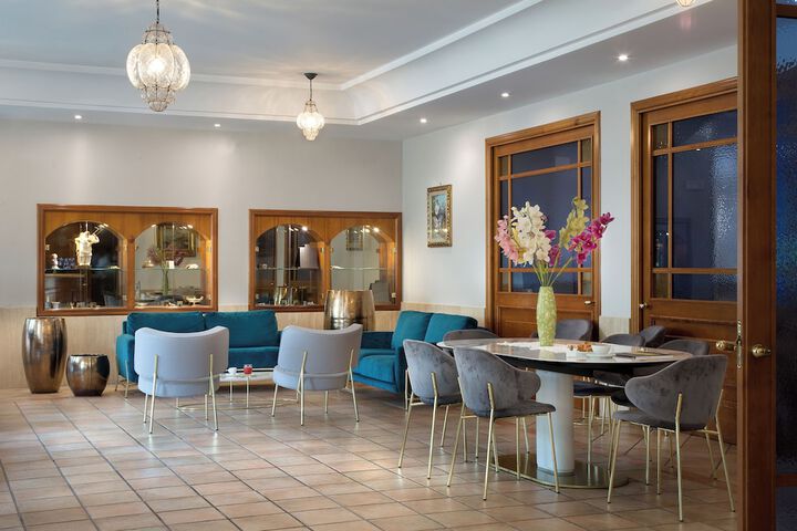 Lobby Photos