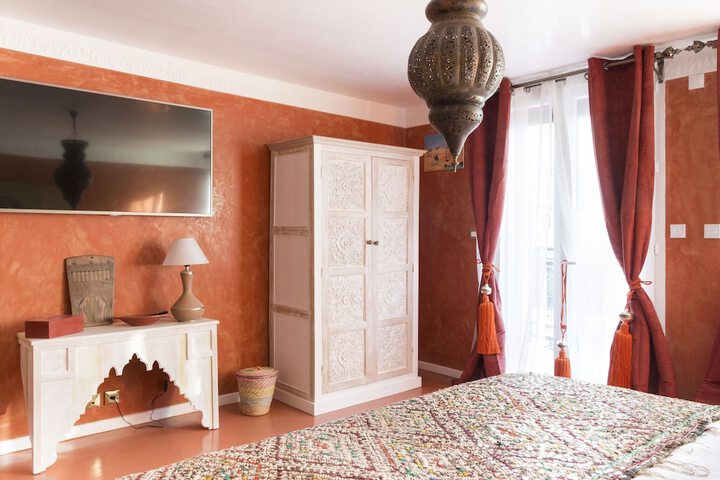Room 14 of 49