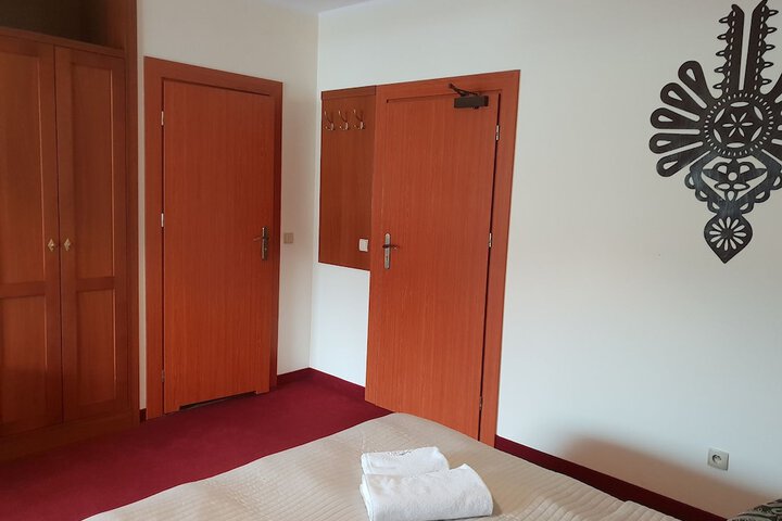 Room 10 of 31