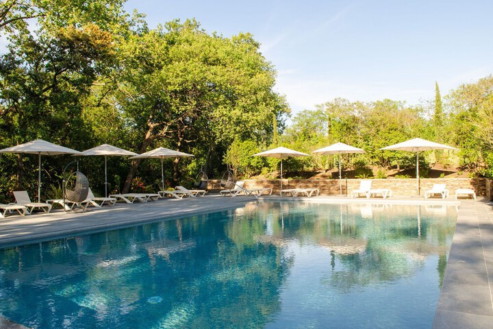 Pool 92 of 109