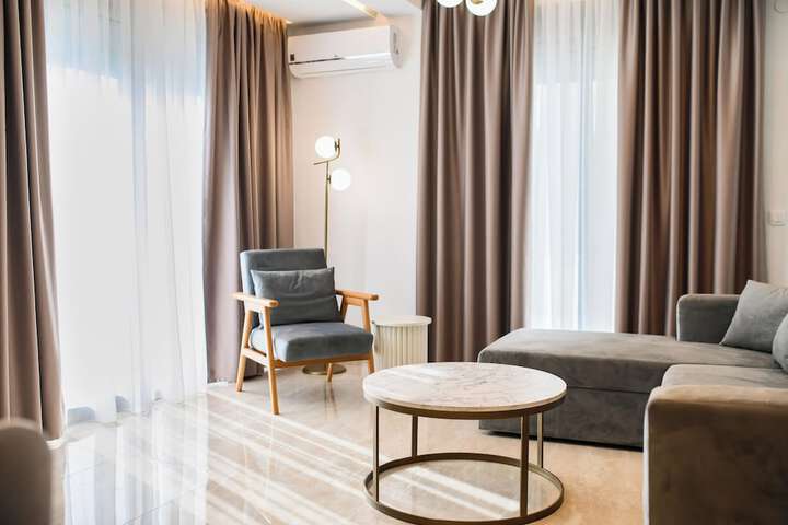 Room 16 of 59