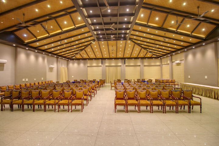 Ballroom/Hall 57 of 65