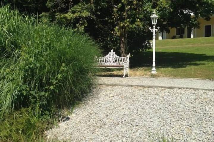 Property Grounds 36 of 43