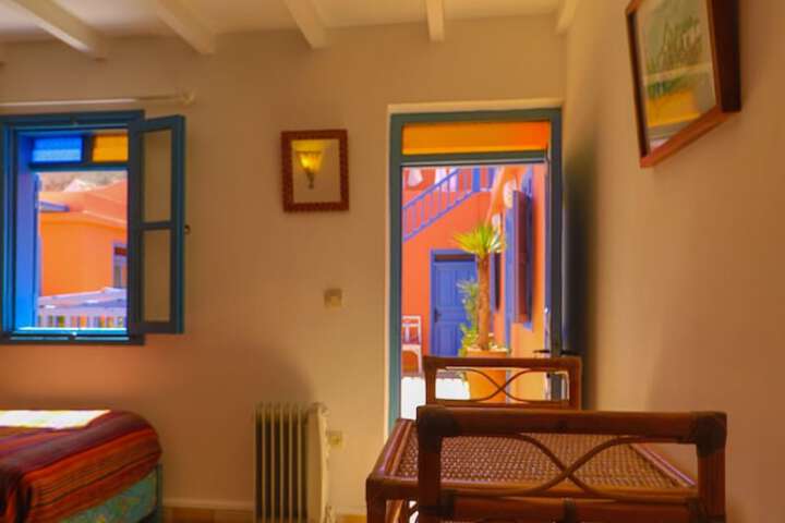 Room 49 of 266