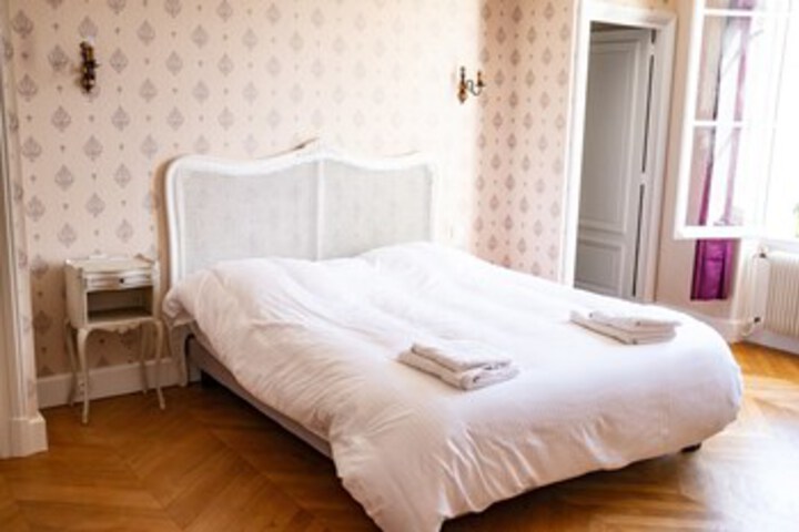 Room 57 of 60