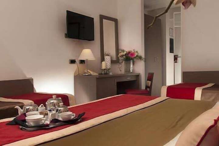 Room 45 of 110