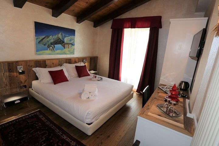 Room 14 of 51