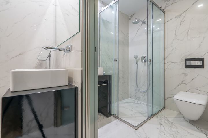 Clean Restrooms