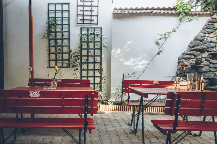 Cafe