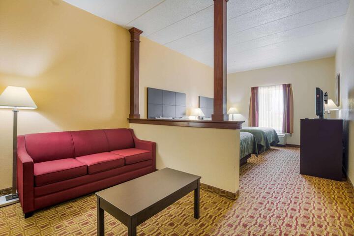 Room 33 of 52