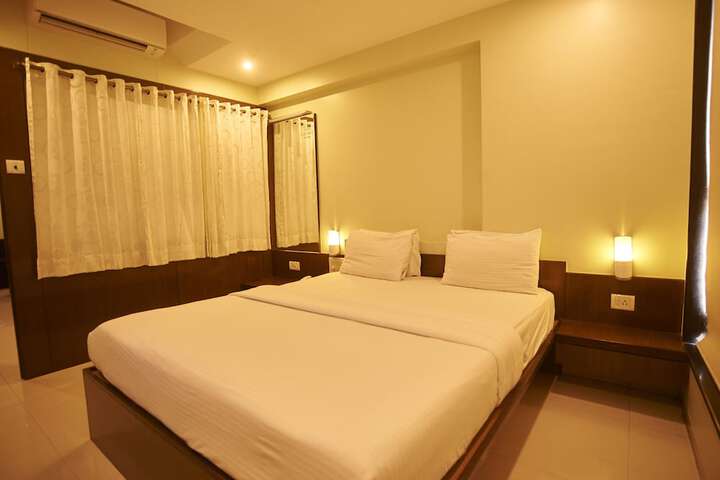Room 42 of 58