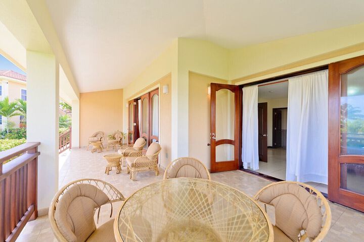 Terrace/Patio 152 of 328