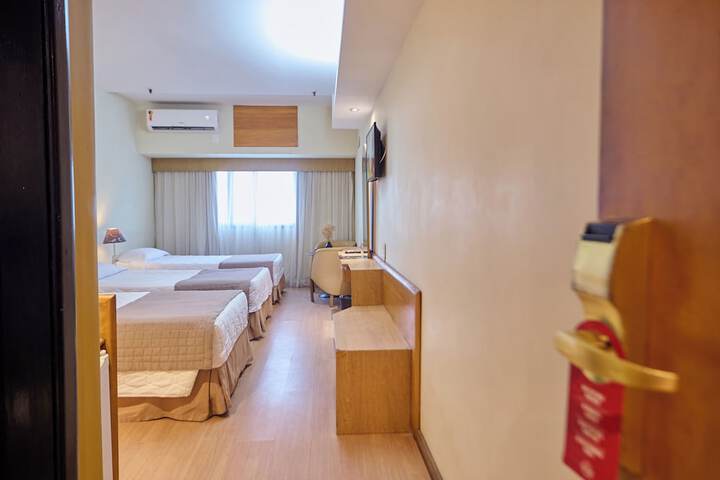 Room 39 of 144