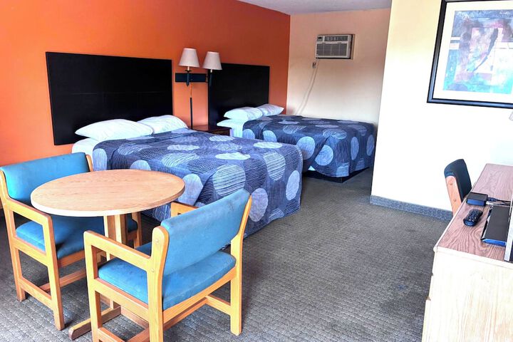 Room 17 of 44