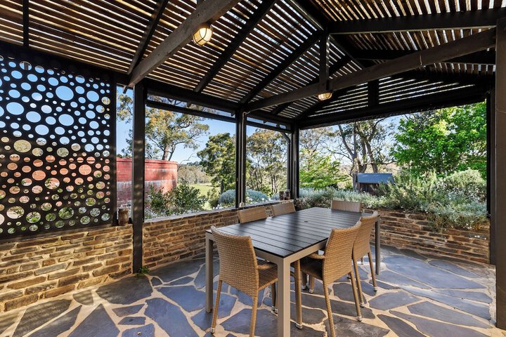 Terrace/Patio 9 of 24