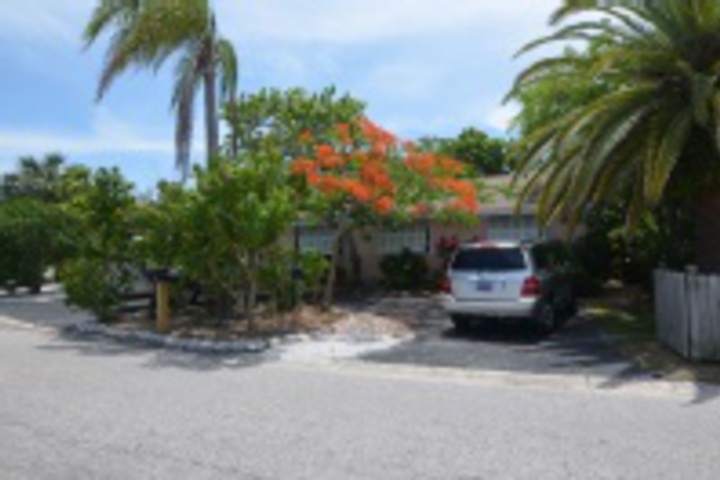 Property Grounds 42 of 576