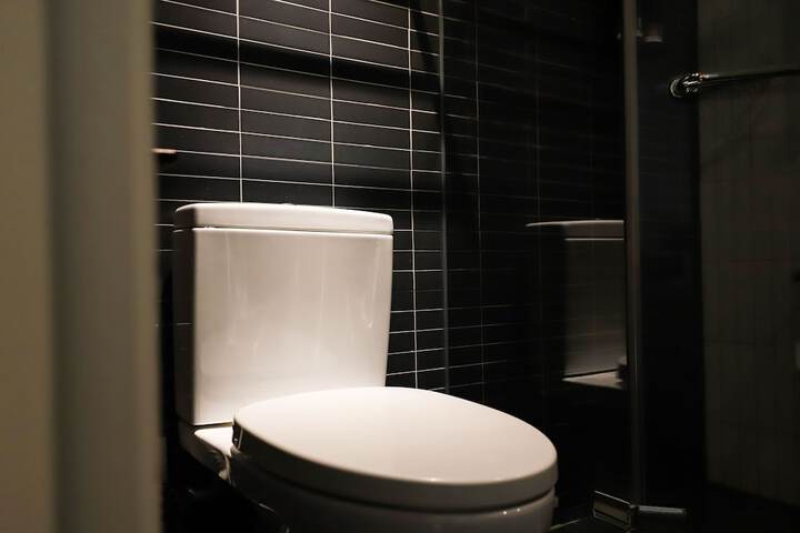 Room 44 of 70