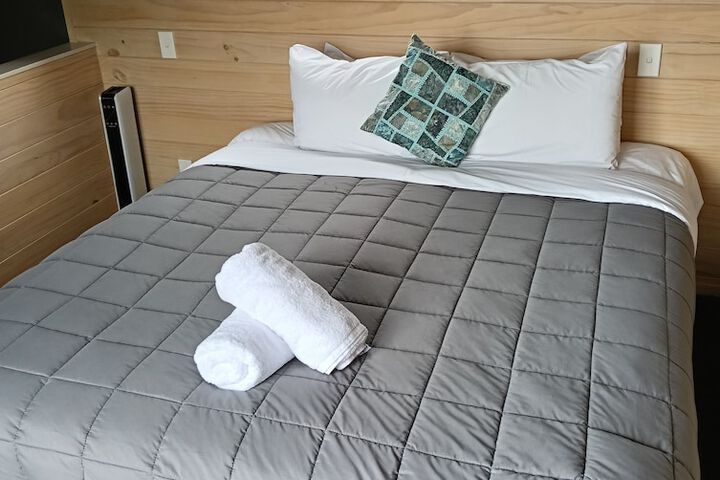 Room 27 of 50