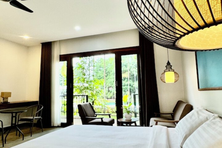 Room 20 of 76
