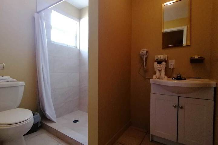 Room 16 of 31