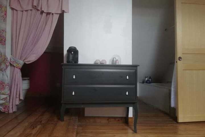Room 7 of 76