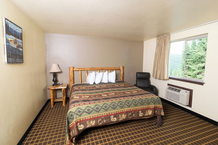 Room 9 of 45