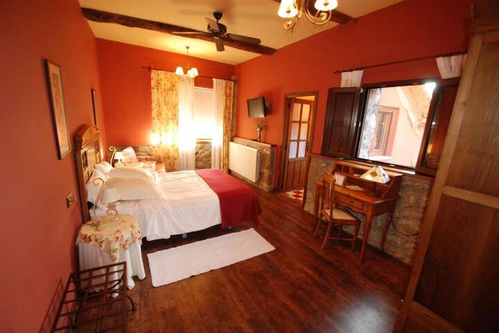 Room 15 of 47