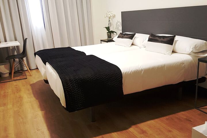 Room 12 of 43