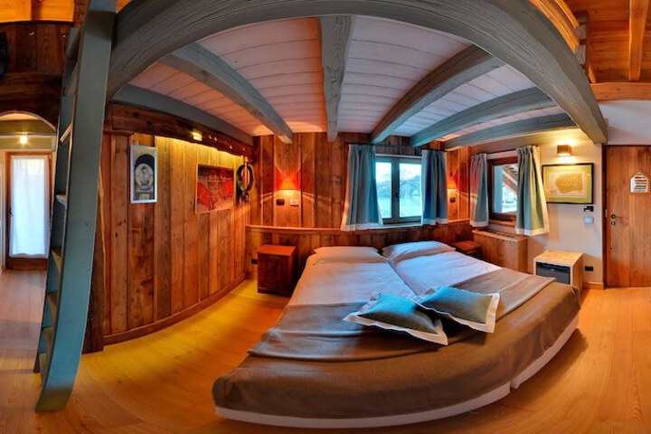 Room 19 of 58