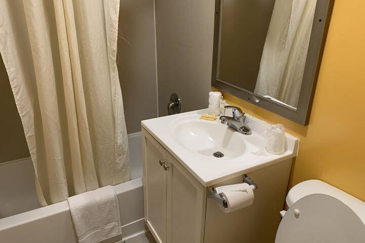 2 Double Beds (4 of 20)
