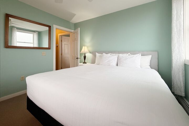 Room 92 of 331