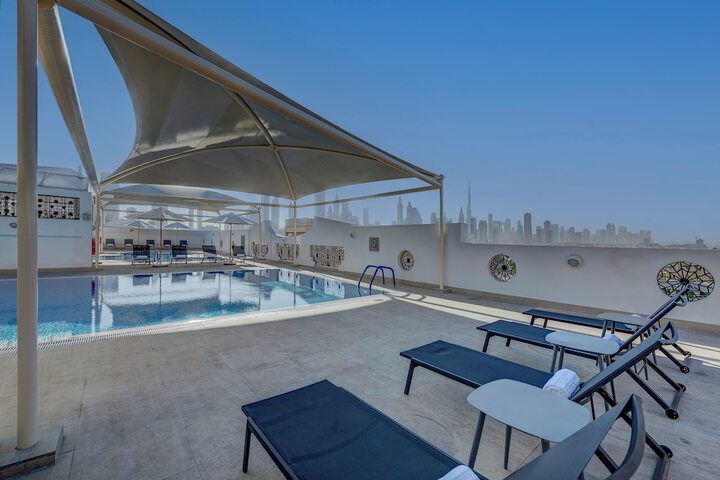 Pool 36 of 70