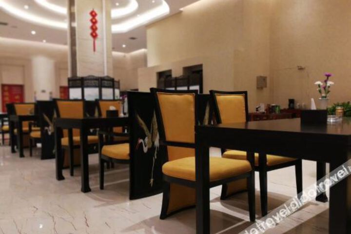 Hotel Interior 20 of 28