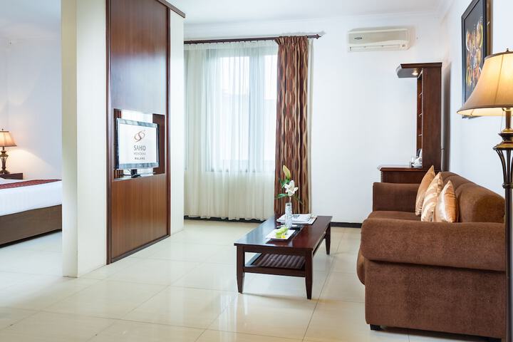 Room 3 of 30