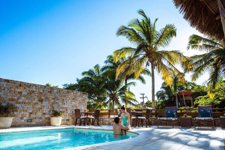 Hotel with Pool