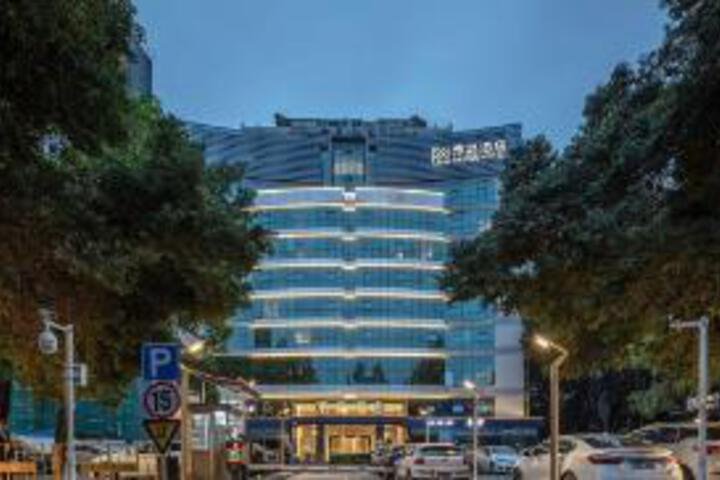 Hejing Hotel (Futian Exhibition Center Shenzhen)