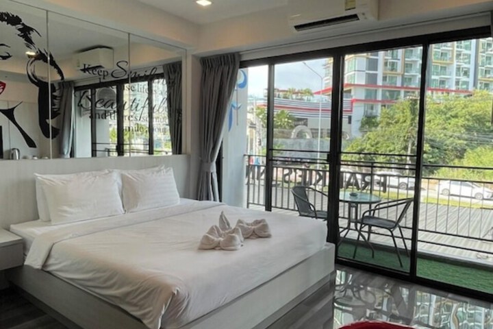 Room 25 of 92