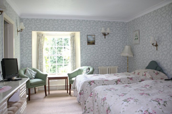Room 4 of 44