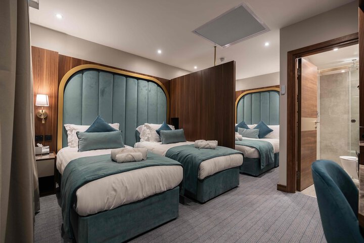 Room 36 of 48