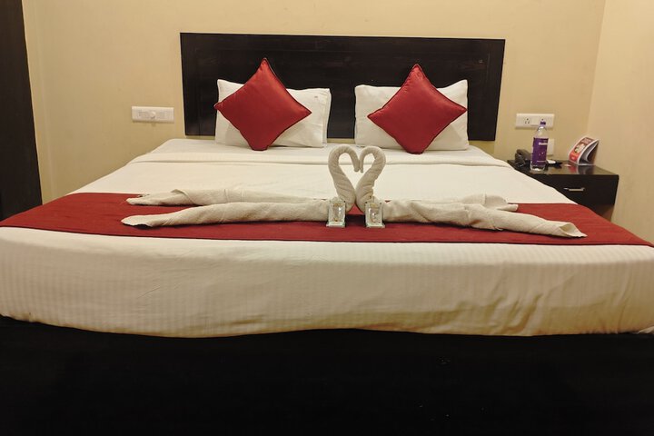 Room 4 of 14