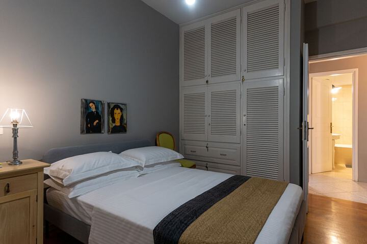 Room 12 of 49