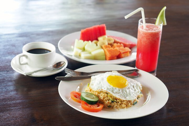 Breakfast/Coffee Service 26 of 34