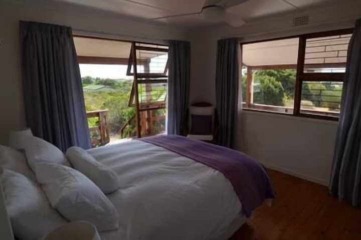 Room 4 of 22