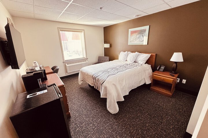 Room 7 of 15