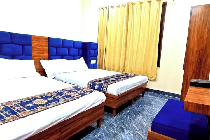 Room 5 of 26