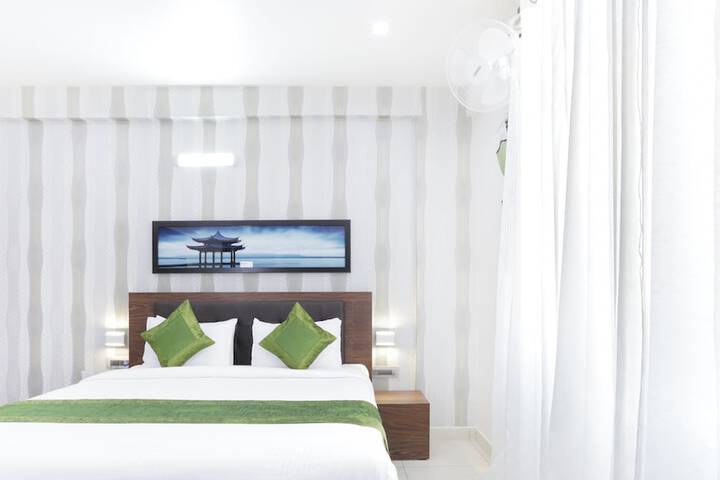Room 16 of 63