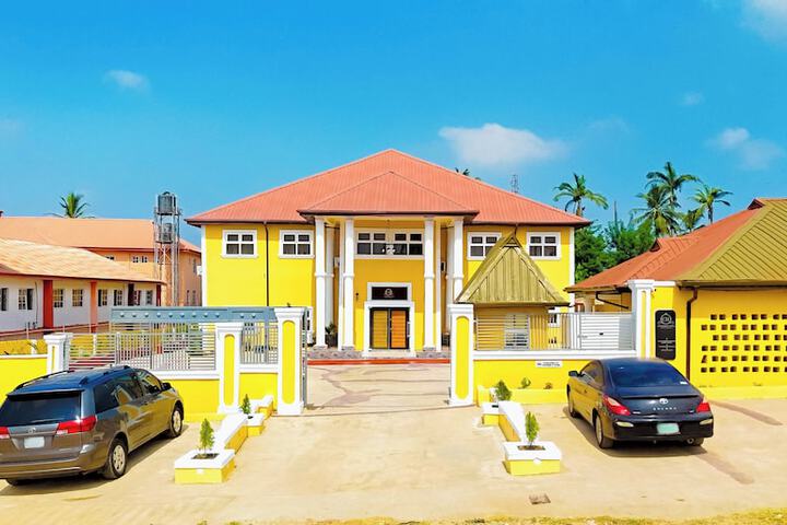Consulate Hotel