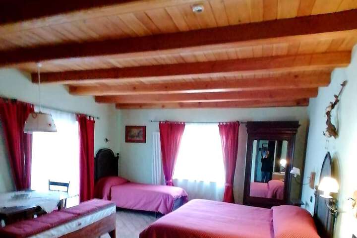Room 22 of 110